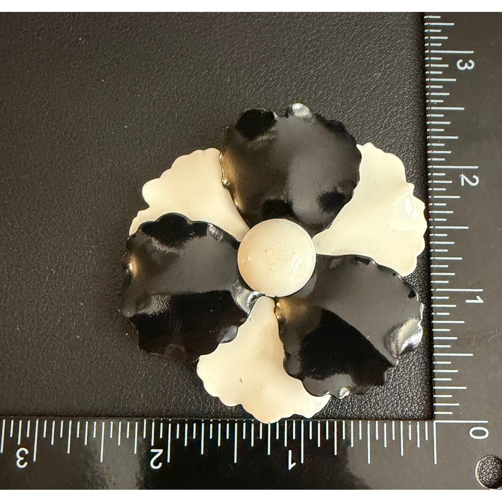 Vintage Enamel Flower Brooch Pop Art Black White View 5